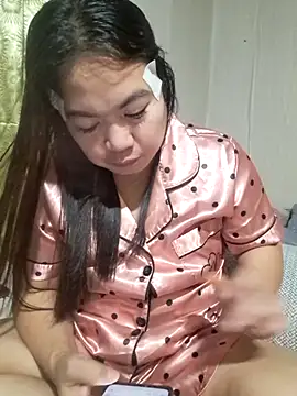 Zyramae 25 online show from March 27, 10:37 am