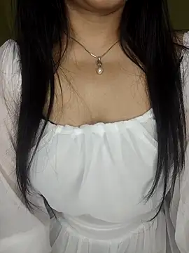 Ishaa 03 online show from March 11, 8:31 am