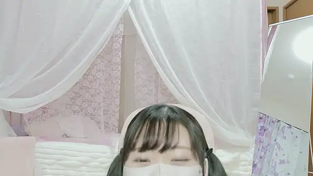 MOE o0 online show from April 4, 9:18 am