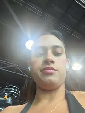 Snapshot of LunaHeat chatting on June 23, 3:10 pm LunaHeat online show from June 23, 3:10 pm