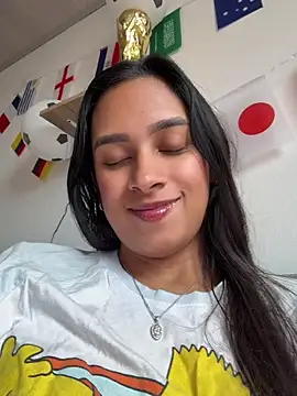 Snapshot of LunaHeat chatting on July 2, 3:07 pm LunaHeat online show from July 2, 3:07 pm