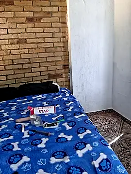 the lagoon girl online show from February 5, 4:44 pm