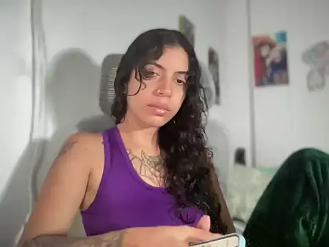 Snapshot of Antonia-bloom chatting on February 28, 4:35 am Antonia-bloom online show from February 28, 4:35 am