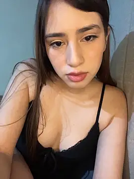 Snapshot of romyamo chatting on February 24, 3:48 am romyamo online show from February 24, 3:48 am