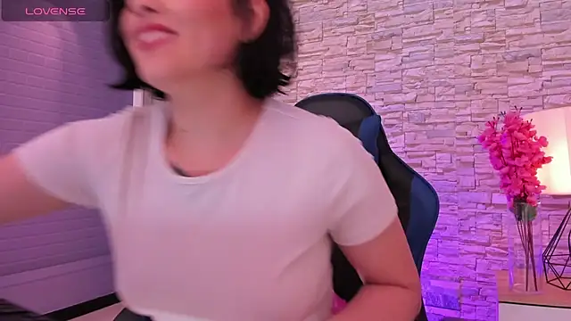 butterflyx39 online show from March 16, 12:09 pm