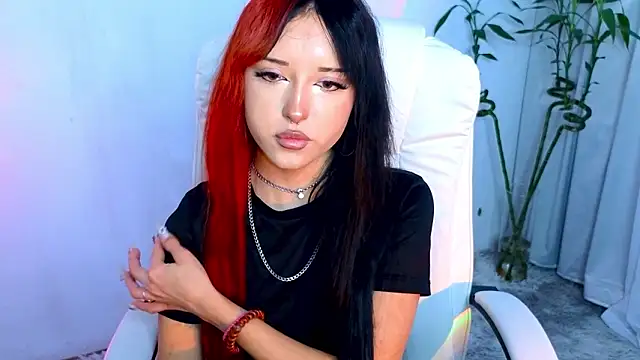 Snapshot of __Amiraa chatting on February 4, 1:39 pm Amiraa online show from February 4, 1:39 pm