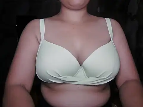 Snapshot of Bold_Beauty_07 chatting on June 27, 9:36 am Bold Beauty 07 online show from June 27, 9:36 am