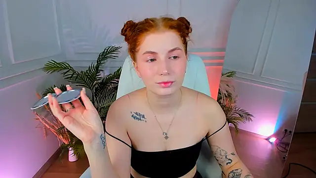 MiraBoom online show from April 5, 9:12 pm