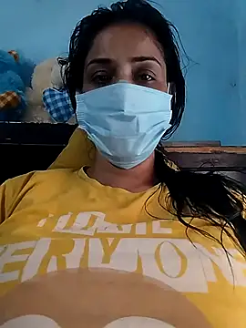 Snapshot of Niharika450 chatting on February 18, 7:48 am Niharika450 online show from February 18, 7:48 am