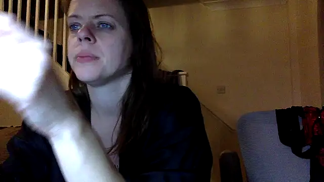 Snapshot of ElizabethArden42- chatting on February 27, 8:42 pm ElizabethArden42- online show from February 27, 8:42 pm