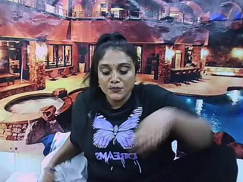 IndianSexyLady20 online show from April 18, 2:48 am