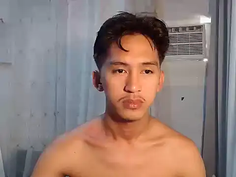  andrie69  online show from March 21, 7:46 am