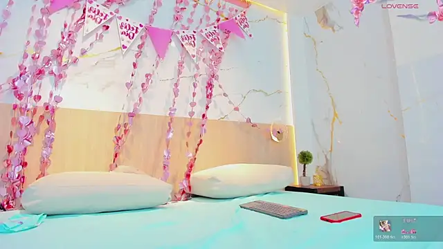 Snapshot of rebecca_ponce_ chatting on February 16, 7:10 pm rebecca ponce online show from February 16, 7:10 pm