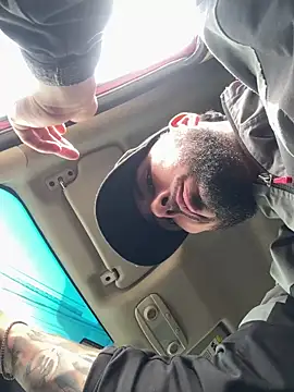 joeandlove online show from January 31, 7:34 pm