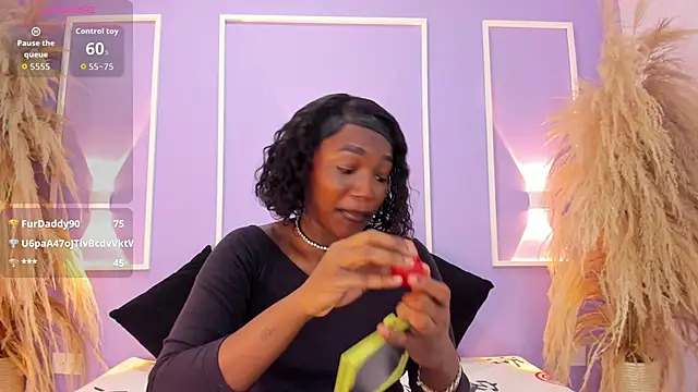 Snapshot of Nalathompson chatting on February 22, 1:07 am Nalathompson online show from February 22, 1:07 am