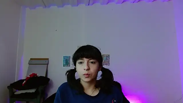 miadavisXXX online show from March 16, 7:40 pm