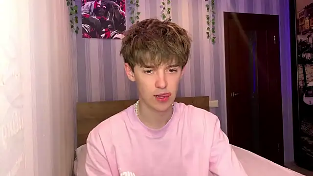 Sweet Dude online show from April 20, 5:37 pm