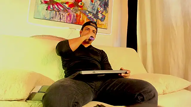 jhon nicolas online show from February 15, 7:54 pm