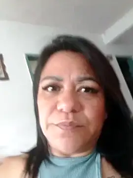 Snapshot of Dafne_77 chatting on June 22, 9:12 pm Dafne 77 online show from June 22, 9:12 pm