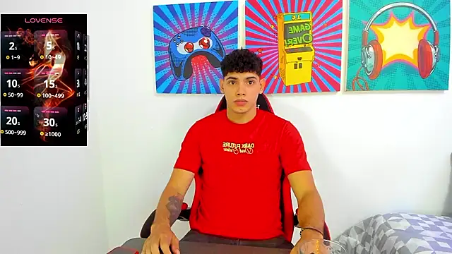 Snapshot of justin_payn14 chatting on February 22, 7:34 pm justin payn14 online show from February 22, 7:34 pm