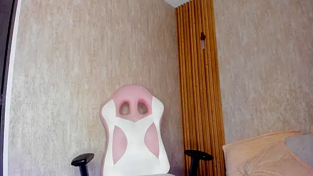 Anais ass online show from August 5, 12:35 am