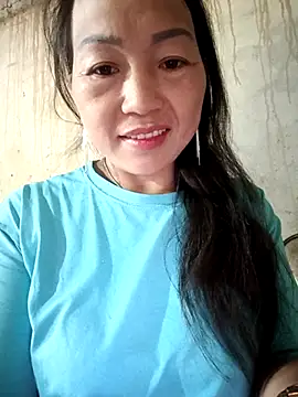 Snapshot of baby_112233 chatting on February 16, 1:35 am baby 112233 online show from February 16, 1:35 am