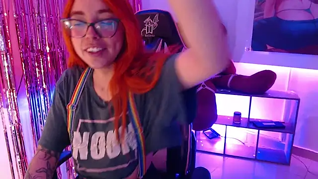 mere in redd online show from April 17, 11:35 am