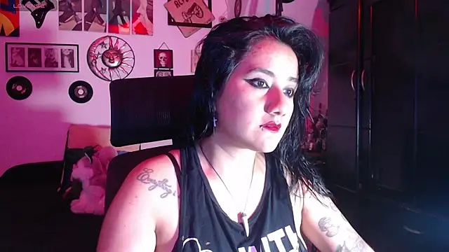 Darkyll33 online show from May 30, 4:09 am