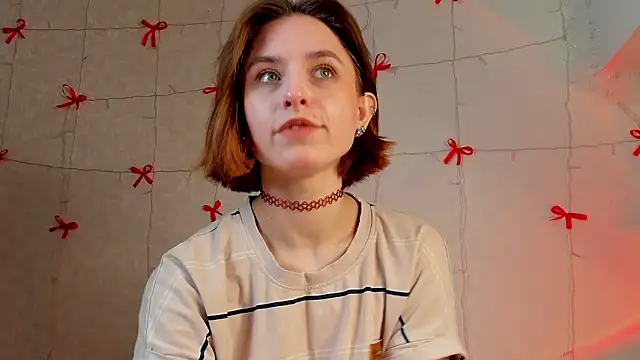 VelvetCaress online show from February 22, 9:41 am