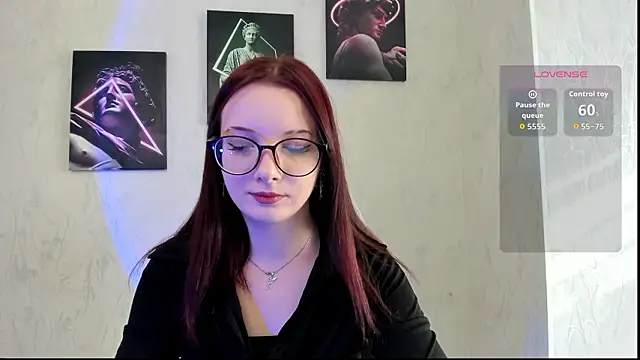 Snapshot of AuroraKane chatting on February 4, 4:51 am AuroraKane online show from February 4, 4:51 am