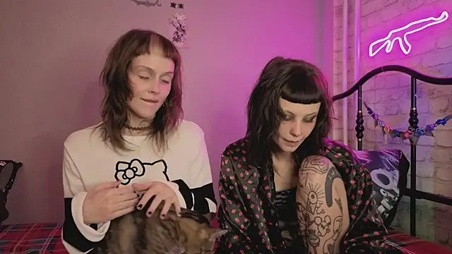 terror souls online show from April 21, 3:39 pm