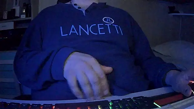 no-name15 online show from April 12, 9:20 pm