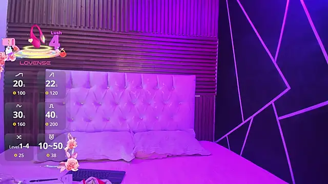 shaden  online show from May 15, 11:23 pm