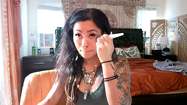 Snapshot of 222goddess444you chatting on February 13, 9:11 pm 222goddess444you online show from February 13, 9:11 pm