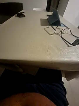 Snapshot of Espiroqueto chatting on February 11, 3:33 am Espiroqueto online show from February 11, 3:33 am