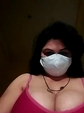 Snapshot of kumkum05 chatting on February 12, 10:10 am kumkum05 online show from February 12, 10:10 am