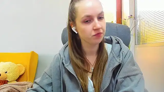 Nessi-Morris online show from March 4, 9:37 am