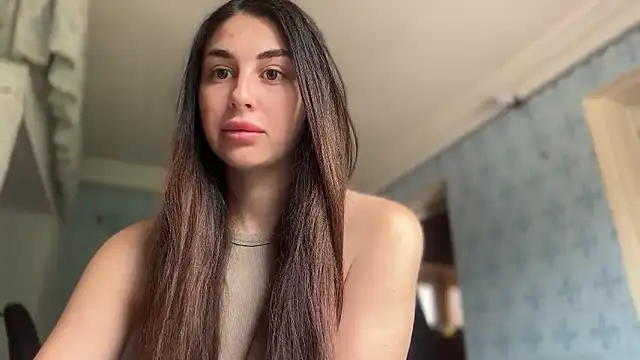 LiluMartiznir online show from May 8, 11:04 am