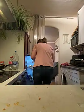 Snapshot of VanesaSeduce chatting on February 18, 6:26 pm VanesaSeduce online show from February 18, 6:26 pm