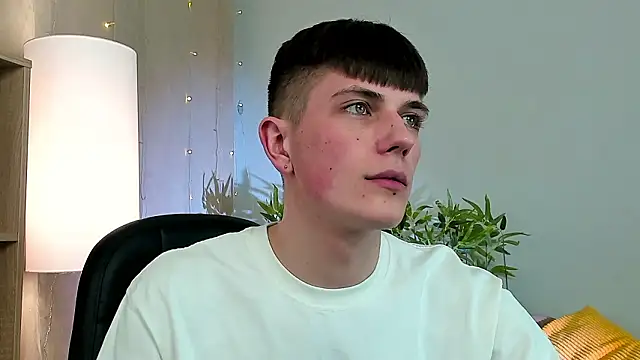 Snapshot of Rony_Joy chatting on March 2, 8:04 pm Rony Joy online show from March 2, 8:04 pm