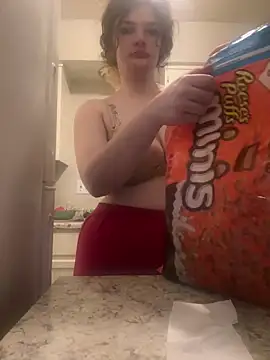 flowergirl88 online show from February 28, 3:18 am