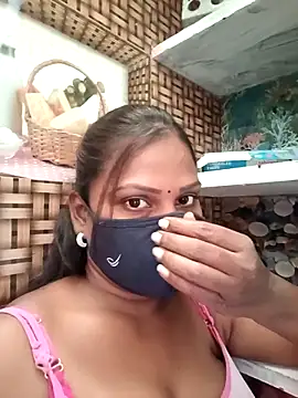 Tamil Hot Nisha online show from February 17, 6:10 am