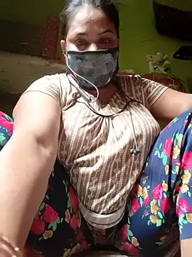 06Rozi online show from April 19, 1:05 am