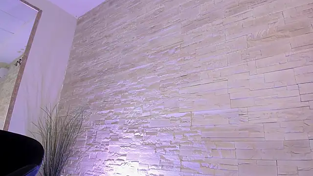 Ivorym00n online show from April 6, 4:32 am