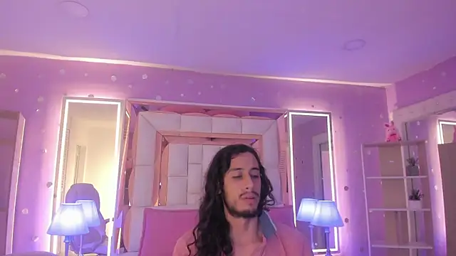Snapshot of Goldentemptation_ chatting on July 7, 7:51 pm Goldentemptation online show from July 7, 7:51 pm