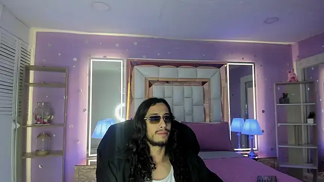 Snapshot of Goldentemptation_ chatting on July 10, 8:22 pm Goldentemptation online show from July 10, 8:22 pm
