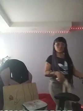 missfungi8 online show from February 11, 6:02 pm