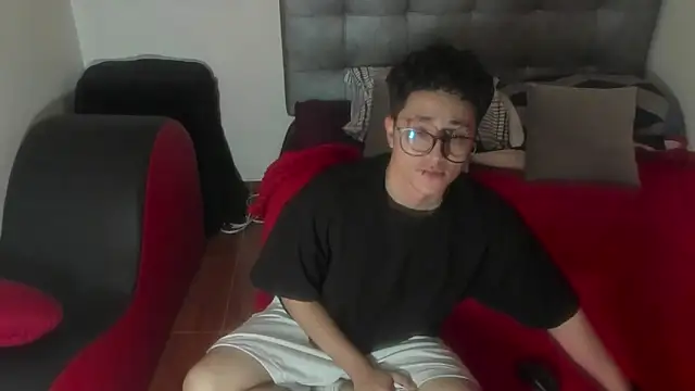 Snapshot of Adonibaskerville4 chatting on February 14, 4:15 pm Adonibaskerville4 online show from February 14, 4:15 pm