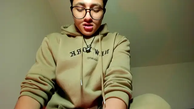 Snapshot of Adonibaskerville4 chatting on February 23, 2:14 pm Adonibaskerville4 online show from February 23, 2:14 pm