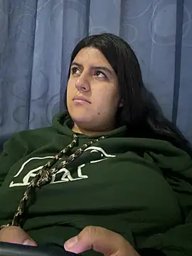 Snapshot of Hammys-stevee chatting on February 16, 11:34 pm Hammys-stevee online show from February 16, 11:34 pm